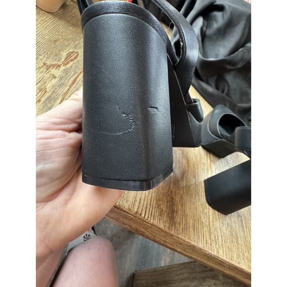 DKNY Women's Faux Leather Block Heel Briella-Platform ANK Pump Size 7 - Picture 9 of 10